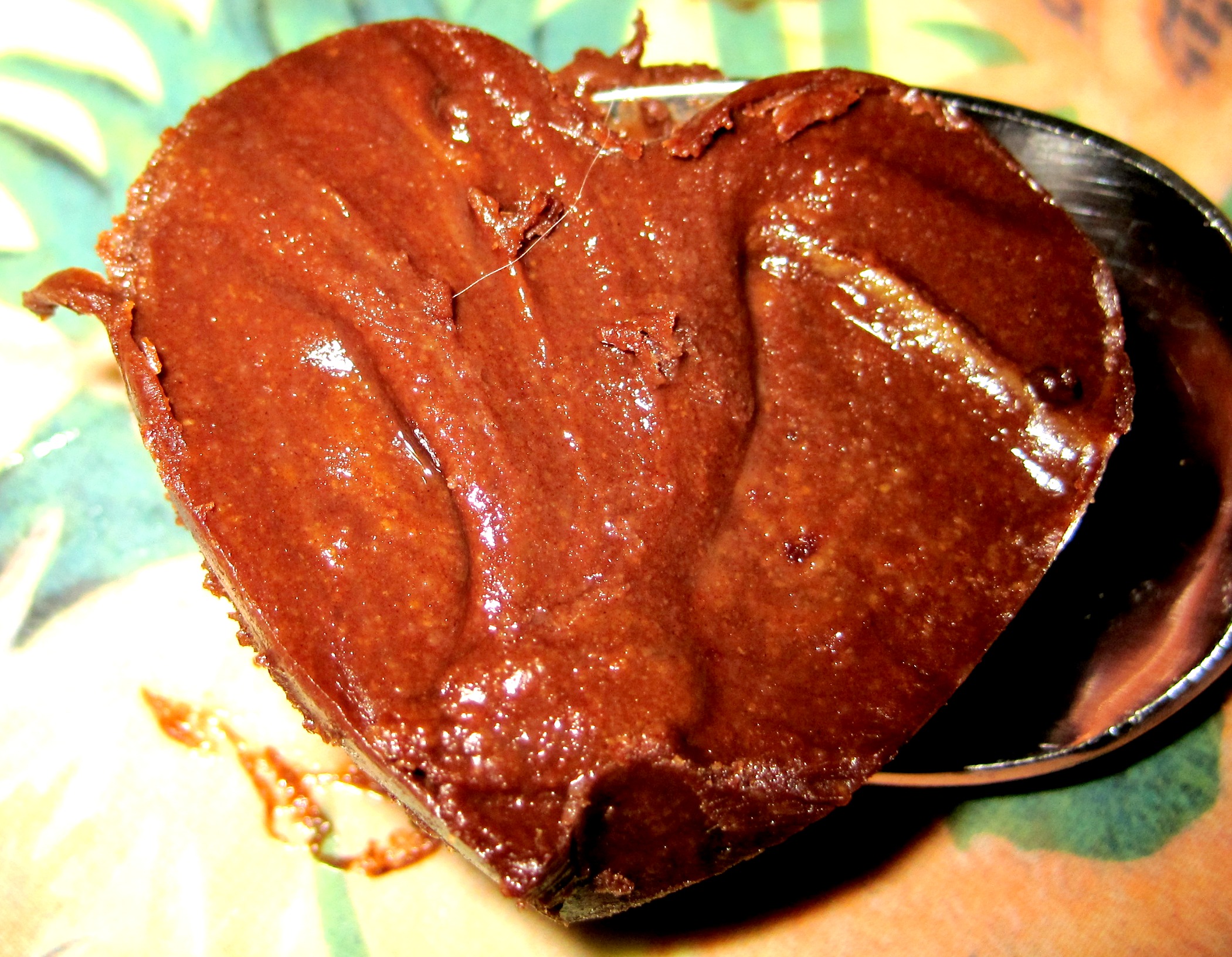 vegan chocolate fudge hearto n spoon